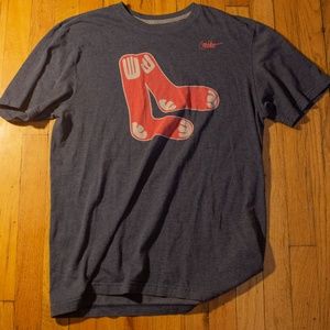Nike Boston Red Sox Athletic T-Shirt Medium
